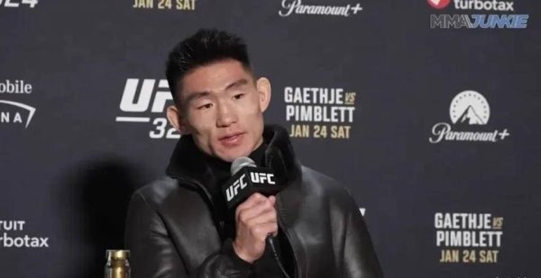 乐鱼体育下载 奥马利公开向宋亚东致歉，赛前气氛升温